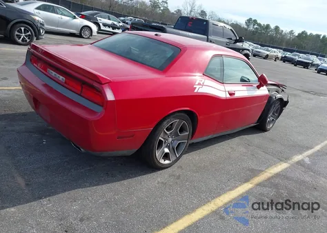 2013 Dodge Challenger R/T Classic z USA, uszkodzony, nr VIN 2C3CDYBT7DH587181